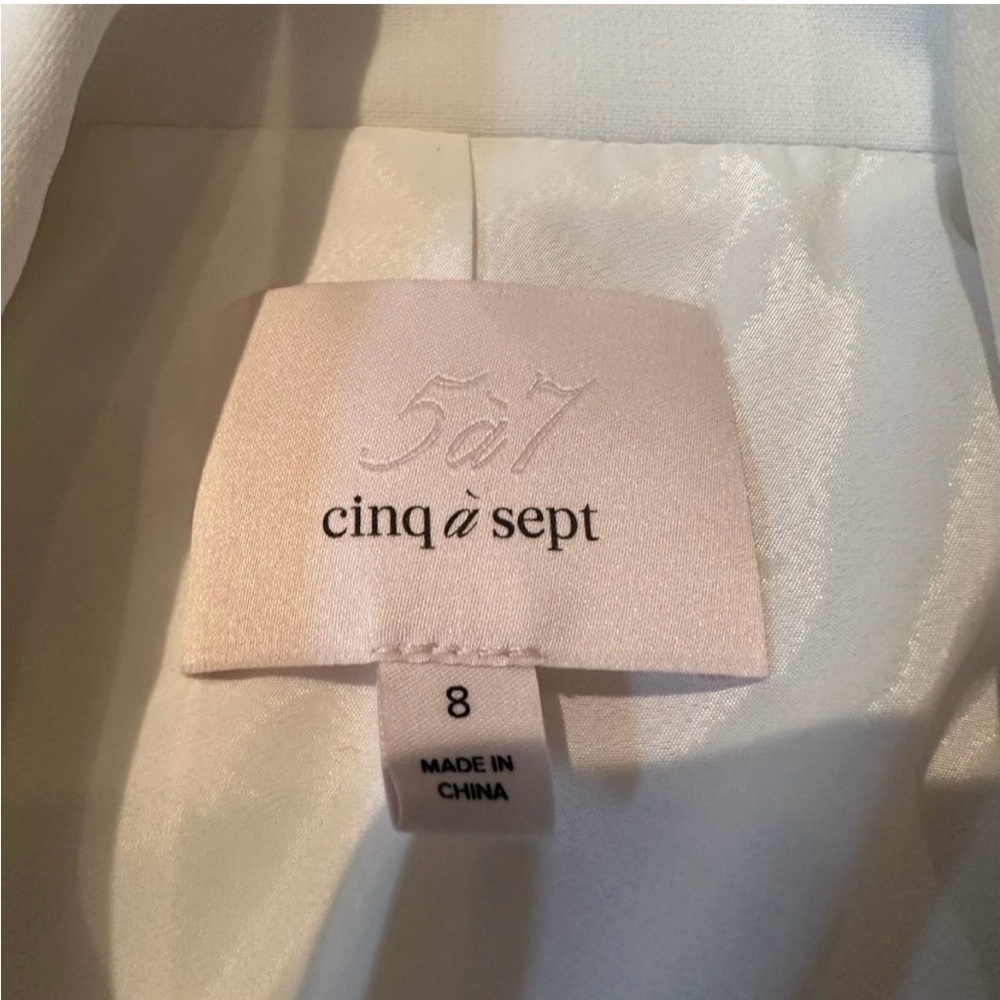 Cinq à Sept White Ivory Blazer with Cutout Design - Picture 6 of 8